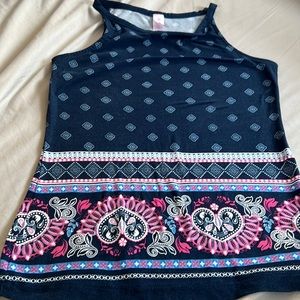 No boundaries Sz Small tank